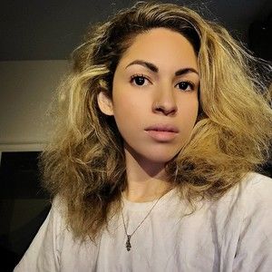 Meet your Posher, Liz